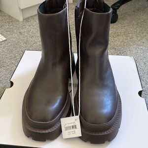 Brown boots